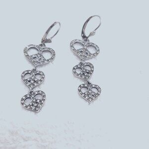 18k White Gold 3-Hearts Earrings